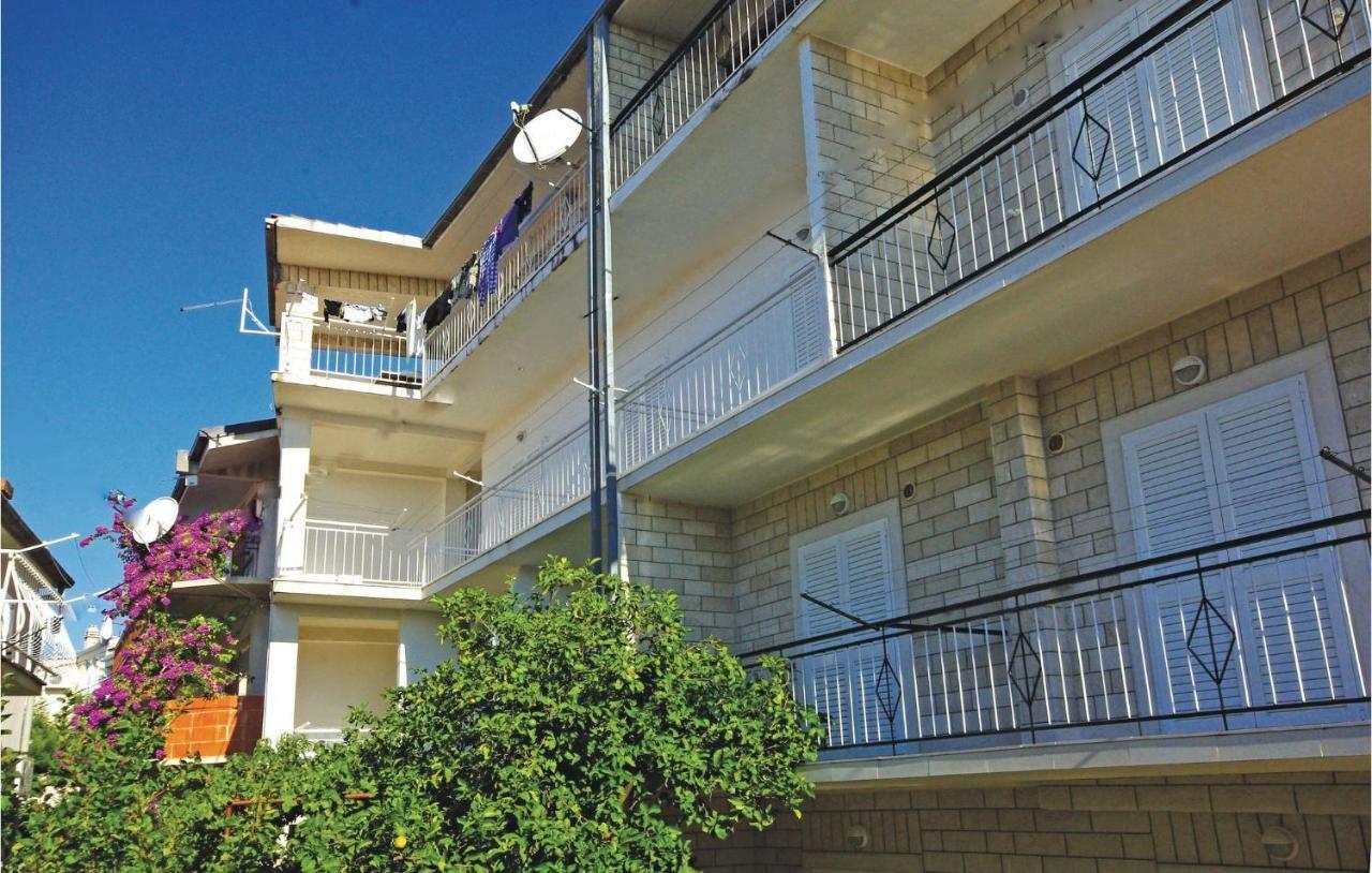 Apartma In