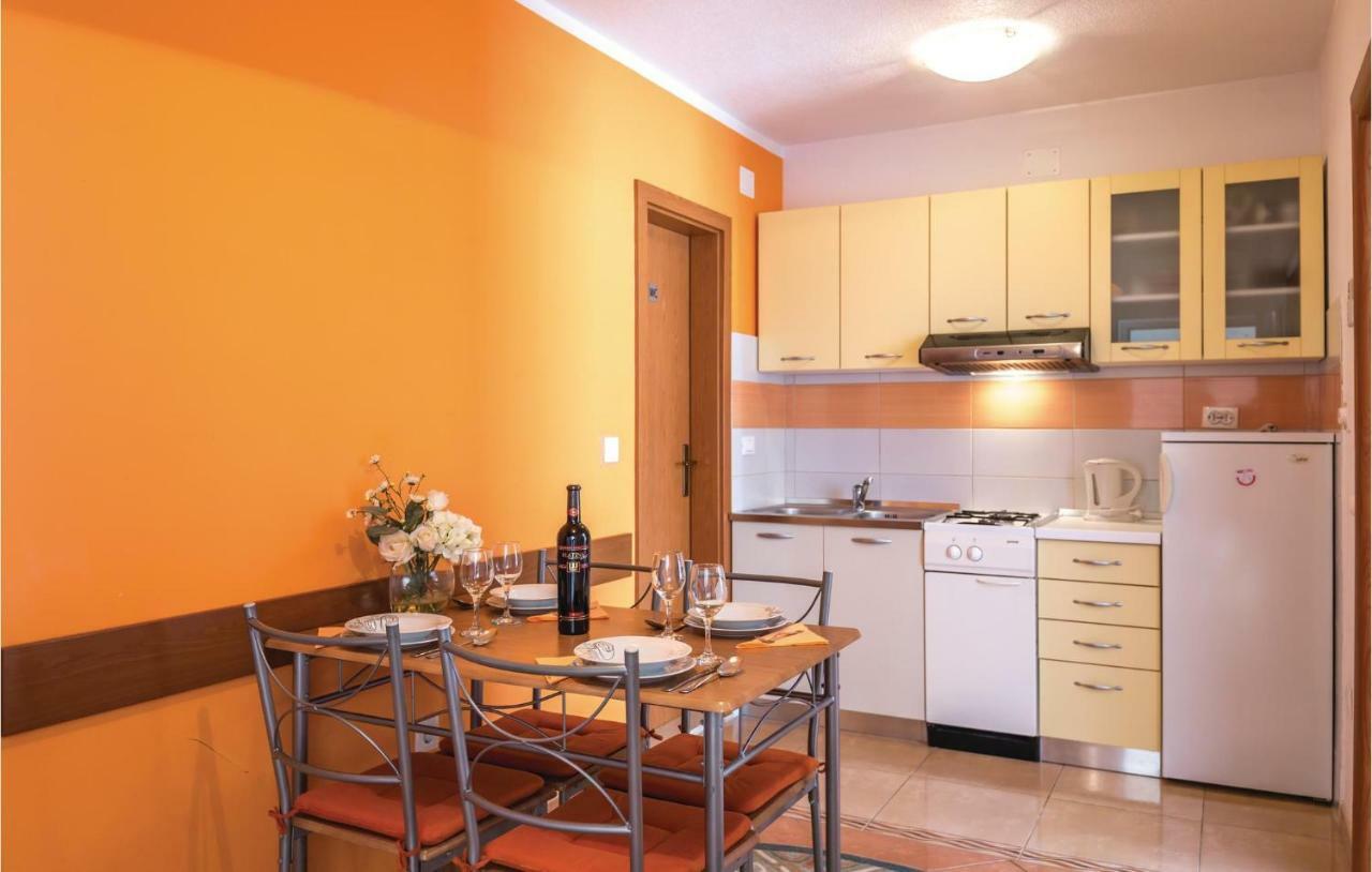 In Apartma *